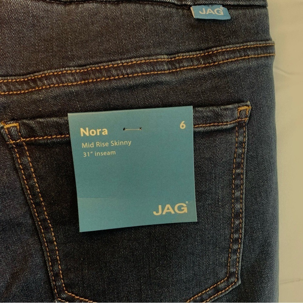 NWT JAG Women's Nora Mid Rise Skinny Pull-On Dark Elastic Jeans, size 6, 31” - Picture 9 of 12